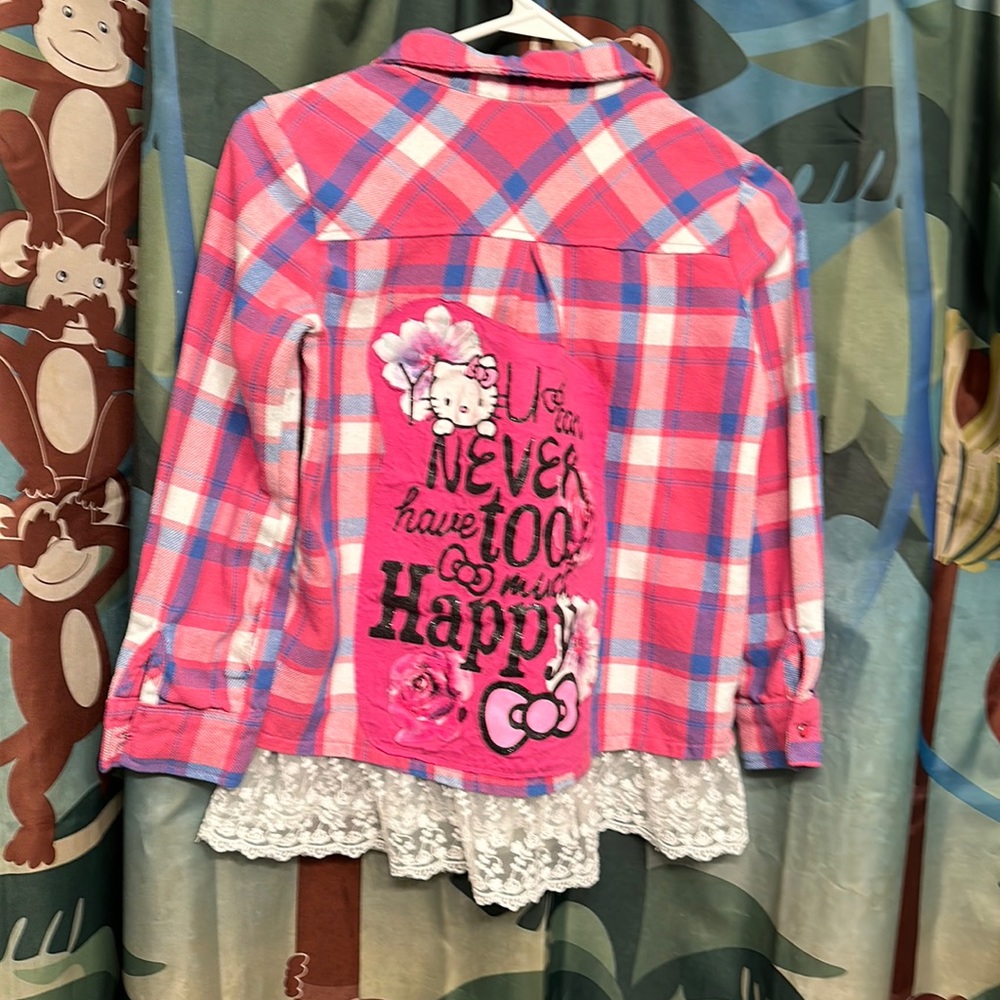Customized poof girl shirt with hello kitty on the back. Size Large (8)